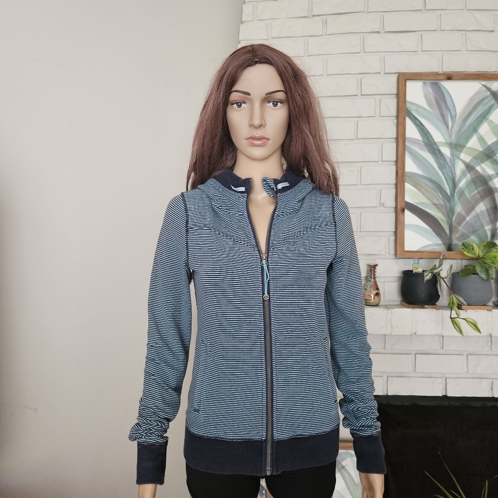 Lululemon jacket Bliss Break hoodie sweatshirt striped stripes navy blue